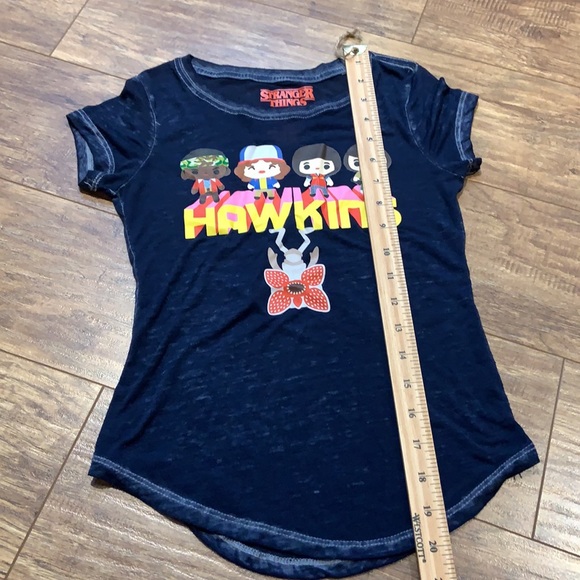 Stranger Things Netflix lightweight t-shirt - Picture 3 of 6